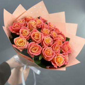 Букет из 25 роз Мисс Пигги (50 см) в Старой Купавне