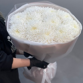 Букет из 11 белых хризантем  в Старой Купавне