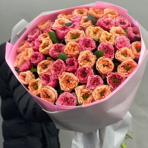 Букет "Лав ю" из 51 пионовидной розы Риджентс парк (60 см) в Старой Купавне