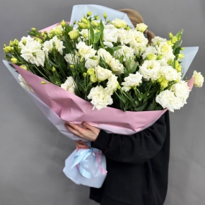 Букет "Изысканность" из 31 белой эустомы в Старой Купавне