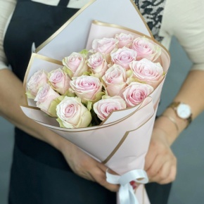 Букет из 15 пудровых роз Кения (40 см) в Старой Купавне