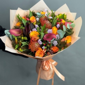 Букет "Даниэлла" из калл, роз, гиперикума, сафари, капса и лейко в Старой Купавне