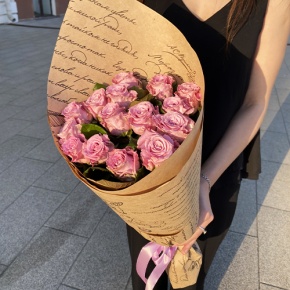 Букет из 15 роз Меритим в крафте (60 см) в Старой Купавне