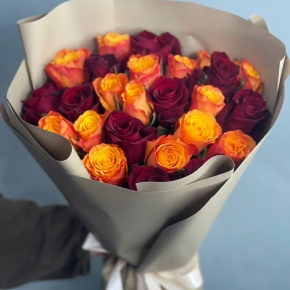 Букет из 25 Кенийских роз микс (40 см) в Старой Купавне