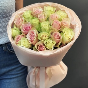 Букет из 21 нежной розы (40 см) в Старой Купавне