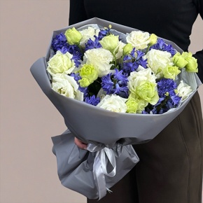 Букет из ароматных гиацинтов и эустом в Старой Купавне