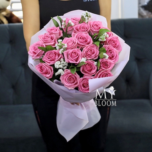Букет из 21 розовой розы Аква (50 см) в Старой Купавне