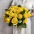 Букет из 25 лимонных роз с рускусом (40 см) в Старой Купавне